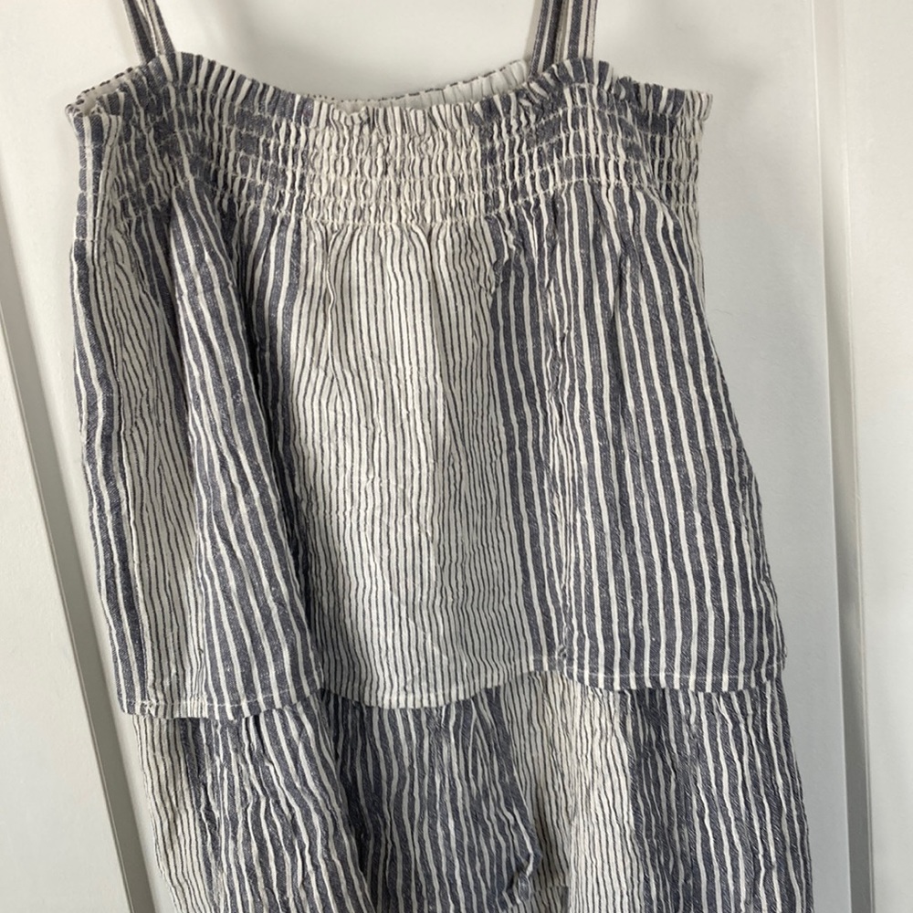 Kids flowy ruffled tank top
